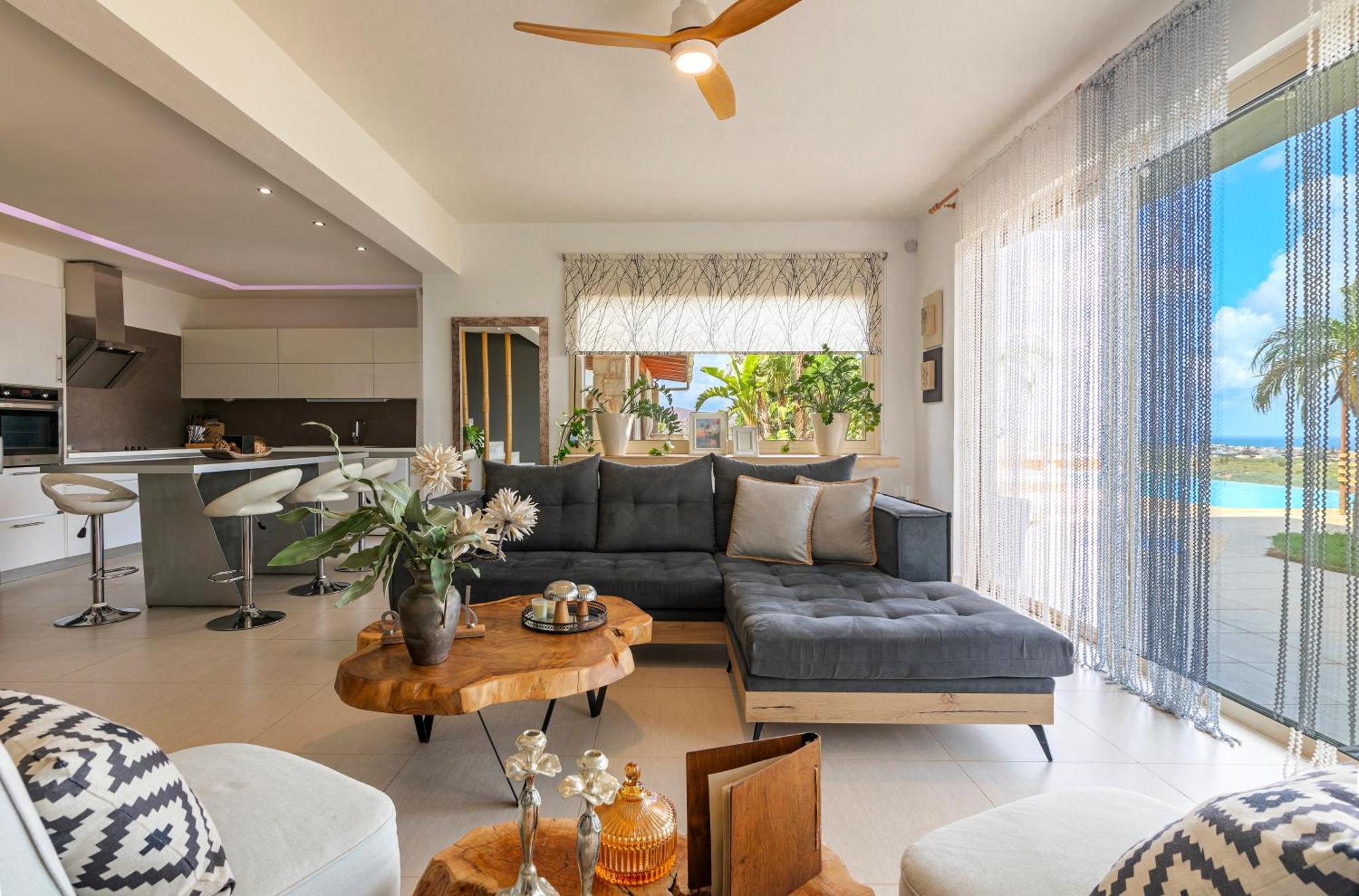 Villa Ioulia 구베스 외부 사진
