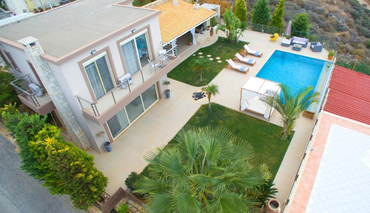 Villa Ioulia 구베스 외부 사진